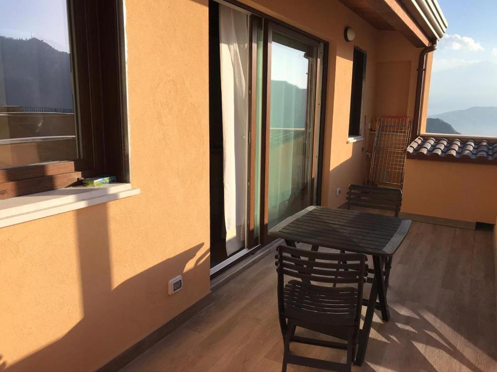 Casa Vacanza Cundari Castelmola Luaran gambar